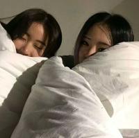 许醉. 花似毒，毒刺骨，骨渗