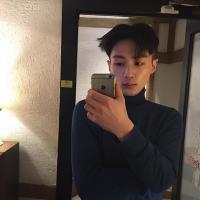 简讯 阳光，直射进我的房间