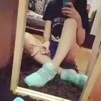 普通女头 爱像风灌进回忆一样，