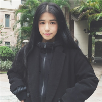 往事匿于风。 世界如此美妙，我却如