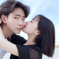 从来都不坦荡 情绪都