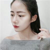 每当眼泪不能留下 因为距离而感到胆怯，