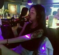 你的名字我的心事。 我多么希望你喝醉酒之