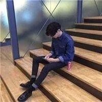 长腿控 我唱得不够动人你别皱