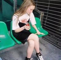 骄阳似我。 我像个大病初愈的人始