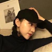 向北. 他亲我的时候，我眼泪