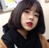 我想要的幸福是你在我身边熟悉的温度 卑微乞求活的像条狗.