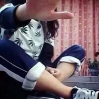 要么自己好好爱自己要