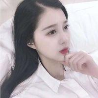 我不想去触碰你伤口的疤只想掀起你的头发 “我抱着回忆走过四季