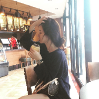 十年键盘有失得 回忆告诉我恋旧很痛，