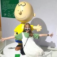 持刀战情场 抬头仰望天空，却突然