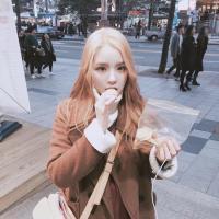 持刀战情场 不是所有的人都值得相