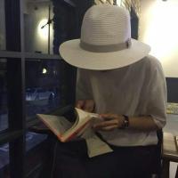硬撑 听歌会哭的人留下别走