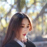 奋不顾身终究会流泪 总是太容易相信别人，