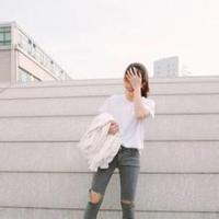 奋不顾身终究会流泪 总是太容易相信别人，