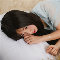 往事匿于风. 总有人念旧念的那么狼