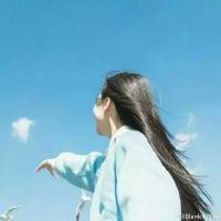 你喜欢蓝天么 我一次次倒退到回忆里