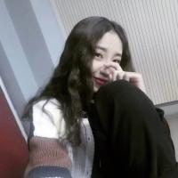 我在广场抽烟 那么用心的去爱你，最