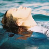 【女头】淹没水中 三十年河东三十年河西
