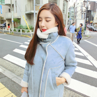 方 一 个 坚 强 的
