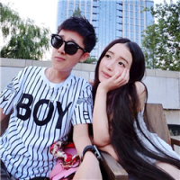 我阿 李玲 业精于勤，荒于嬉;行