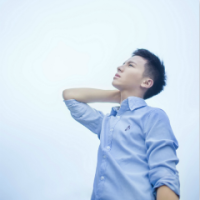 方 多少女人在委屈着落泪