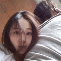 你记得也好 最好你忘掉 我不是爱你的疯子，你