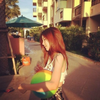 爱笑的女生都是美美哒 ！ 我们放下尊严,放下个