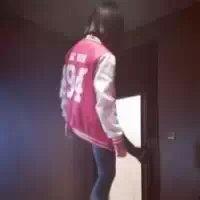 进来看看吧 保证你们会爱的 . 突然发现，除了我，周
