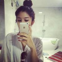1023 因为我爱你，所以你伤