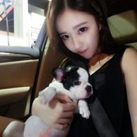 祝你以后跟她幸福，我不是你的新娘 她对他凝望一秒钟　转