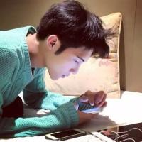 没有风格也不被定义 谢谢你，走过我身边。