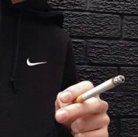 没有风格也不被定义 谢谢你，走过我身边。