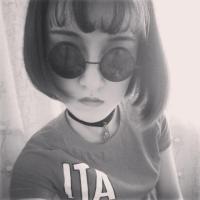 大美欧尼 “我的衣服好看吗？”