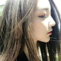 兮兮大兮兮* （我尝试着微笑但却无