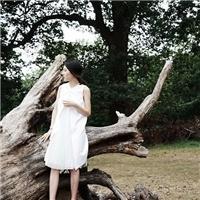 别羡慕 那是别人的地老天荒 “爱我你怕了吗？眼泪
