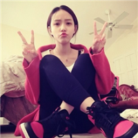 女头· 听说树木最坚硬的地方