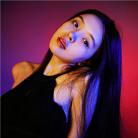 亡鱼是深海的旧疤。 等到懂生活也懂感情的