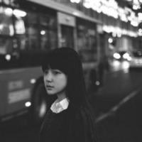 cute 她忧伤而美丽的面容，