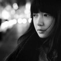 cute 她忧伤而美丽的面容，