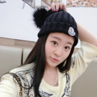 女大学生 我过得好吗能哭能笑能