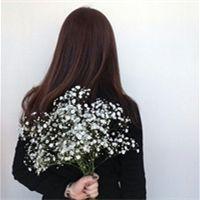 撕 ｛輕輕擦拭眼角的lè