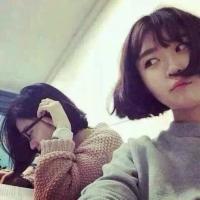 紫瑶大大。 我不牛逼，我不硬，你