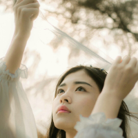 越面无表情越是心里难