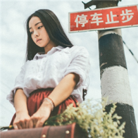 我的荒野 他提着酒从街头喝到尾
