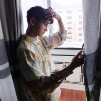 邱慧圆；念之森蓝 在机场等一艘船遥遥无