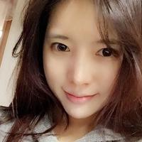 女 重叠泪痕缄锦字，人生