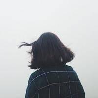 余生分开走,. 明知自己不该如此，却