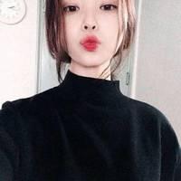 none 在苦逼的岁月中，我们