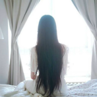 冷璇.女生头像呀~ 我很想难过的时候到海